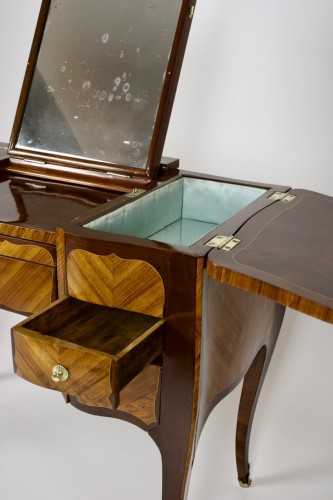 Transition - Parisian Poudreuse of the Transitional Period, ca. 1770