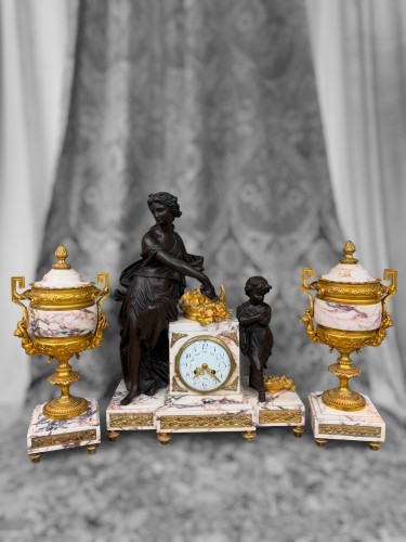 Louis XVI Style Marble &amp; Bronze 3-Piece Clock Set, late 19th century - Horology Style Napoléon III