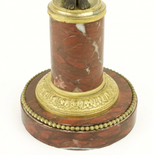 Antiquités - Paire de bougeoirs cariatides d'époque Empire en bronze