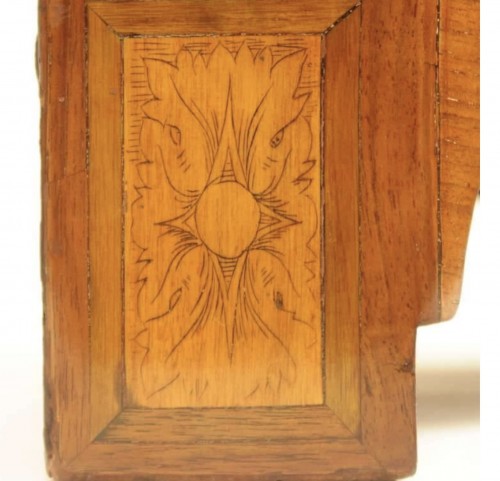 Louis XVI - Pair of Louis XVI Marquetry Encoignures after Daniel Deloose