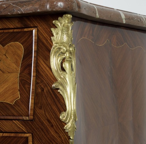 Louis XV - Louis XV Commode Stamped P. Roussel