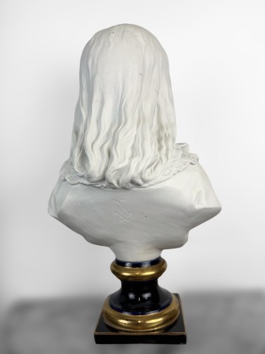 Biscuit Porcelain Bust of Louis XVII after Augustin Pajou - Porcelain & Faience Style Napoléon III