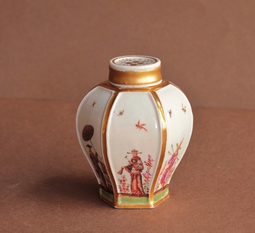 XVIIIe siècle - Boîte à thé hexagonale en porcelaine de Meissen, vers 1723-24