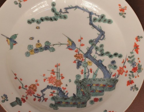 Meissen porcelain plate with Kakiemon decoration, circa 1735-1755 - Porcelain & Faience Style 