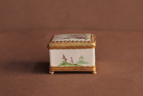  - Boîte tabatière en émail et monture en laiton Allemagne vers 1775