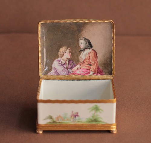 Antiquités - Enamel snuff box with brass mounting, Germany circa 1775