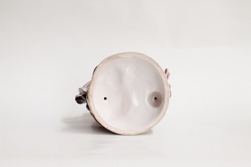 Céramiques, Porcelaines  - Couple de chasseurs en faïence de Niderviller, période de Custine XVIIIe siècle
