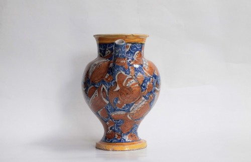 Chevrette en majolique de Castel-Durante datée 1638 - Céramiques, Porcelaines Style 