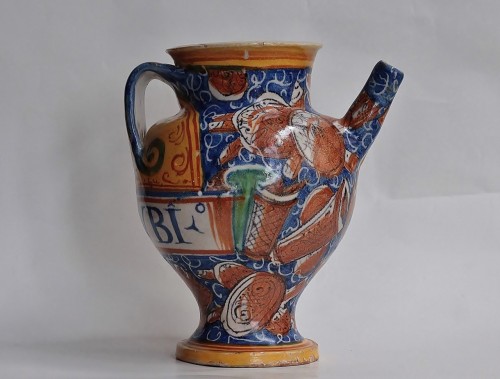 Chevrette in Castel-Durante majolica dated 1638 - 