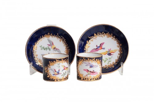 Deux tasses "mignonette" en porcelaine tendre de Vincennes vers 1752-1754