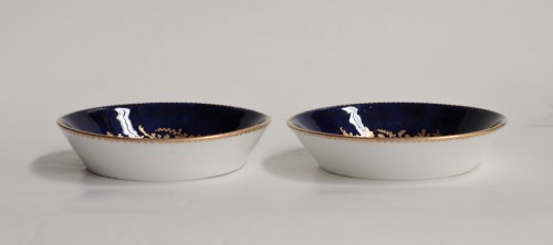  - Deux tasses "mignonette" en porcelaine tendre de Vincennes vers 1752-1754