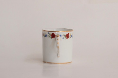 Tasse en porcelaine tendre de Sèvres à décor révolutionnaire, 1793 - JM Béalu & Fils