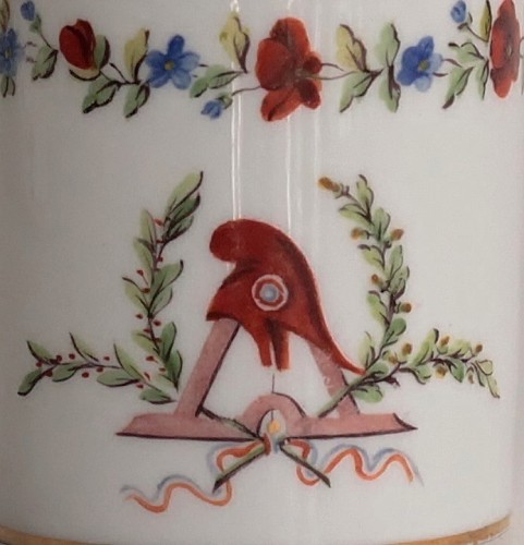 18th century - Sèvres soft-paste porcelain cup with revolutionary decor, 1793