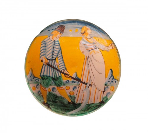 Montelupo majolica dish depicting a couple 17th century