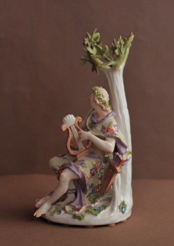 Porcelain & Faience  - Meissen porcelain group, Apollo with pyton snake, circa 1750