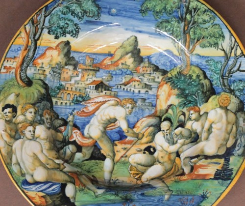 Plat en majolique d’Urbino. Atelier de Guido Durantino, vers 1535-1540 - Céramiques, Porcelaines Style Renaissance