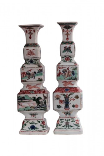 Big quadrangular vases from famille verte