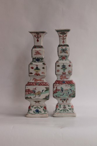 Big quadrangular vases from famille verte - 