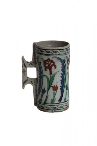 Iznik ceramic jug, 17th century