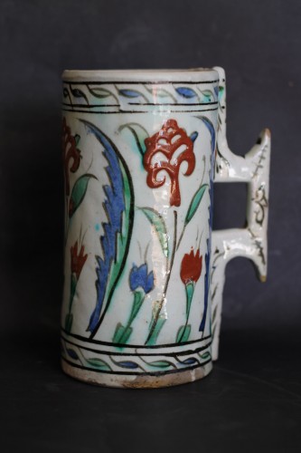 Antiquités - Iznik ceramic jug, 17th century