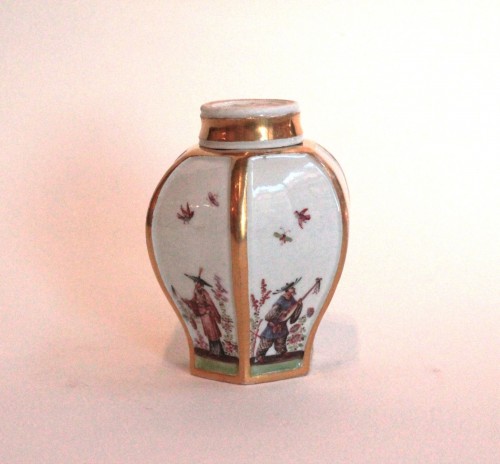 Meissen porcelain tea caddy, circa 1725-30, - Porcelain & Faience Style Louis XV