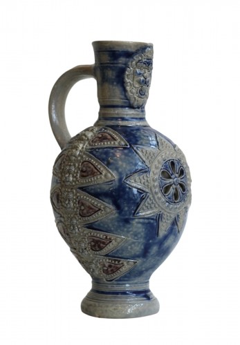 Ovoid stoneware jug from the Westerwald region, circa 1650-75, 17th century