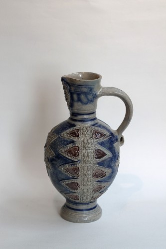 Ovoid stoneware jug from the Westerwald region, circa 1650-75, 17th century - 