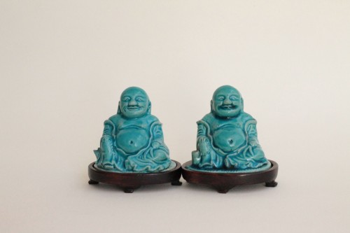 Antiquités - Two incense burners depicting Buadai, China porcelain, Kangxi period