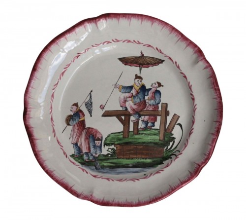 Plat en faïence des Islettes - Le bois d'Epenses à décor de chinois, XIXe siècle