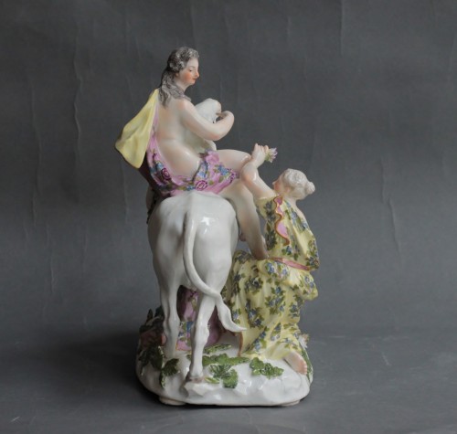 Groupe l'enlèvement d'Europe en porcelaine de Meissen, modèle de Kandler, 1750. - Louis XV