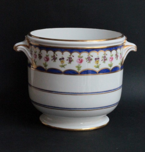 Céramiques, Porcelaines  - Sceau à rafraîchir en porcelaine de Sèvres