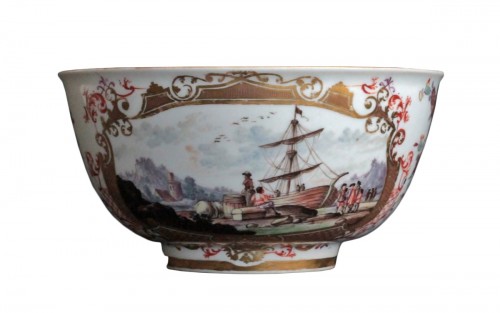 Bol en porcelaine de Meissen à décor de paysage Maritime