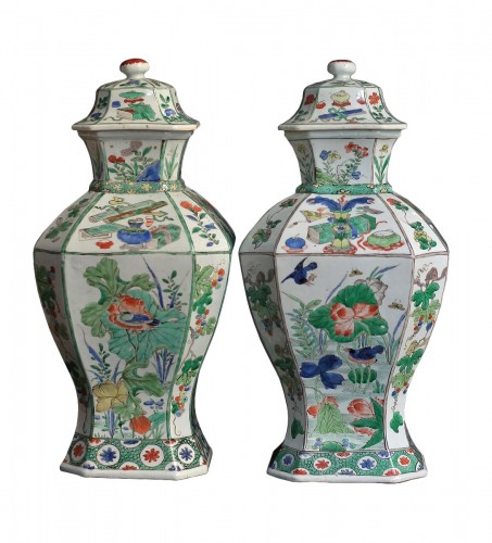 A pair of Famille Verte jars in China porcelain, kangxi Period (1662-1722).