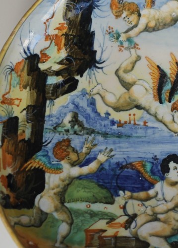 URBINO, Coupe représentant les amours de Mars et Vénus, XVIe siècle - Céramiques, Porcelaines Style 