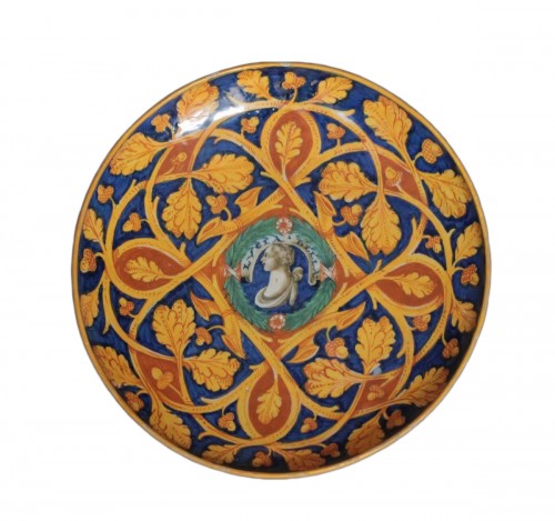 Large bowl in Castel-Durante or Urbino majolica, Circa 1535-45