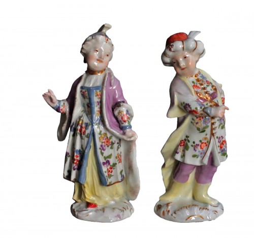 Two statuettes of children in Turkish Costume in Meissen porcelain, 18th
