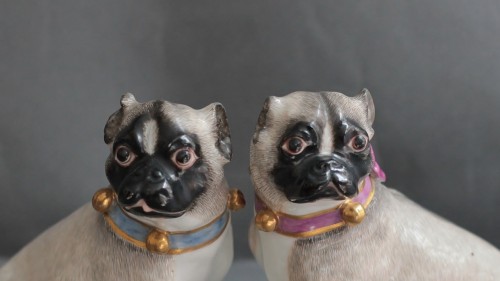 Porcelain & Faience  - Pugs in Meissen porcelain (Saxony, Germany), circa 1745