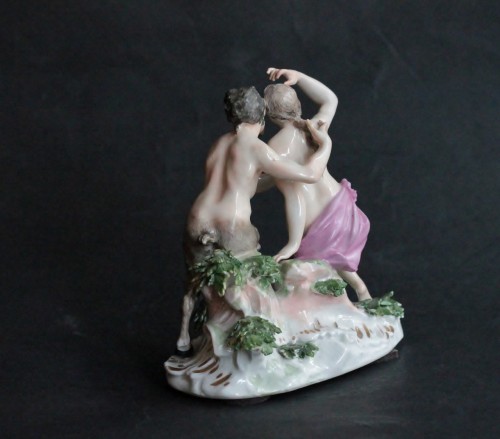 Céramiques, Porcelaines  - Groupe en porcelaine de Meissen, modèle de J.J. Kandler, XVIIIe siècle.