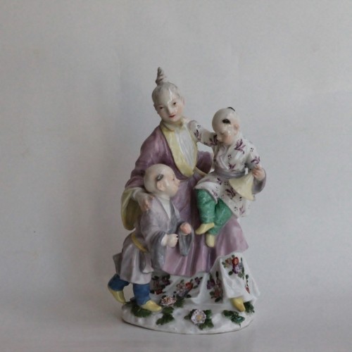 Louis XV - Meissen porcelain group representing the Chinese family, circa 1750
