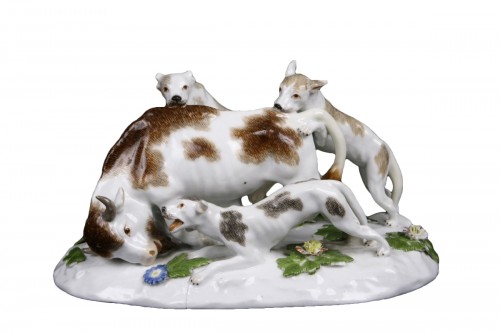 Meissen group representing a hunting scene, circa 1745.