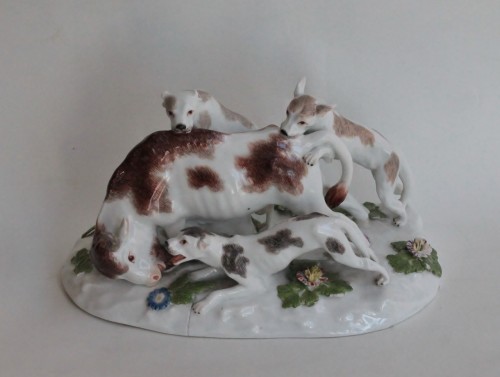 Groupe en porcelaine de Meissen représentant une scène de chasse, vers 1745. - Céramiques, Porcelaines Style Louis XV