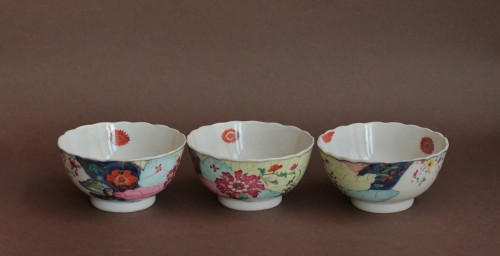 Bols et soucoupes creuses en porcelaine de Chine feuille de tabac, 18e siècle - JM Béalu & Fils