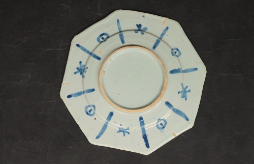 Octagonal earthenware plate from Marseille Saint Jean du Désert - Porcelain & Faience Style 