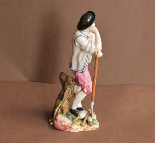 XVIIIe siècle - Grande figurine en faïence de Niderviller