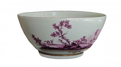Large porcelain bowl of Tournai 