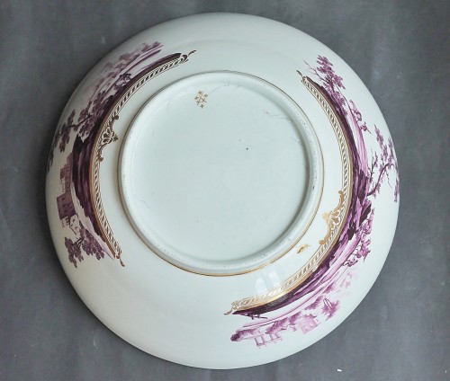 18th century - Large porcelain bowl of Tournai 