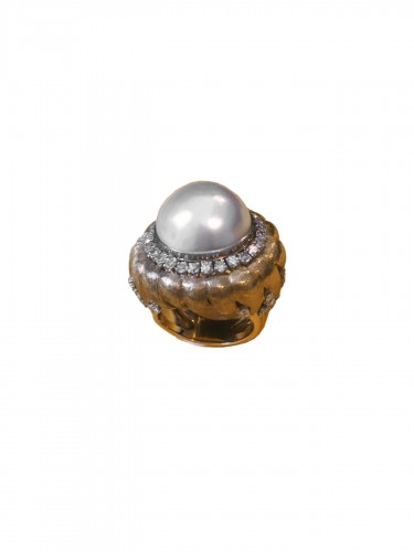 Gold and diamonds ring with Mabé pearl cirac 1960