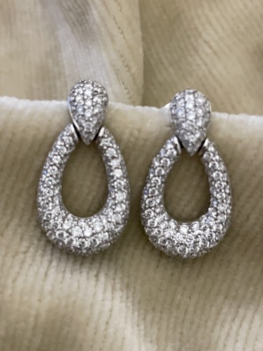 Boucles d'oreilles or et diamants en forme de goutte - Bijouterie, Joaillerie Style 