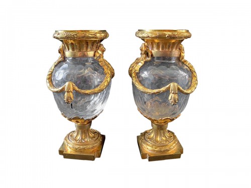 Paire de vases cristal montés bronze doré