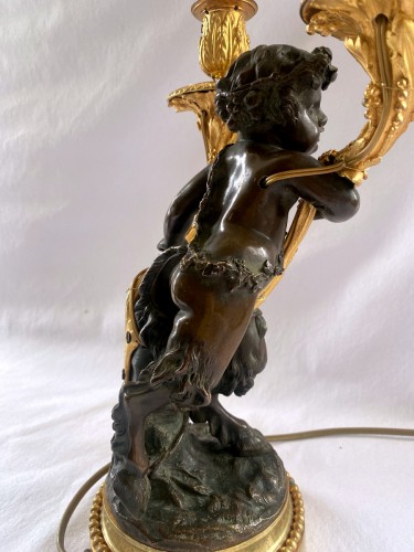 XIXe siècle - Paire de chandeliers en bronze fin 19e